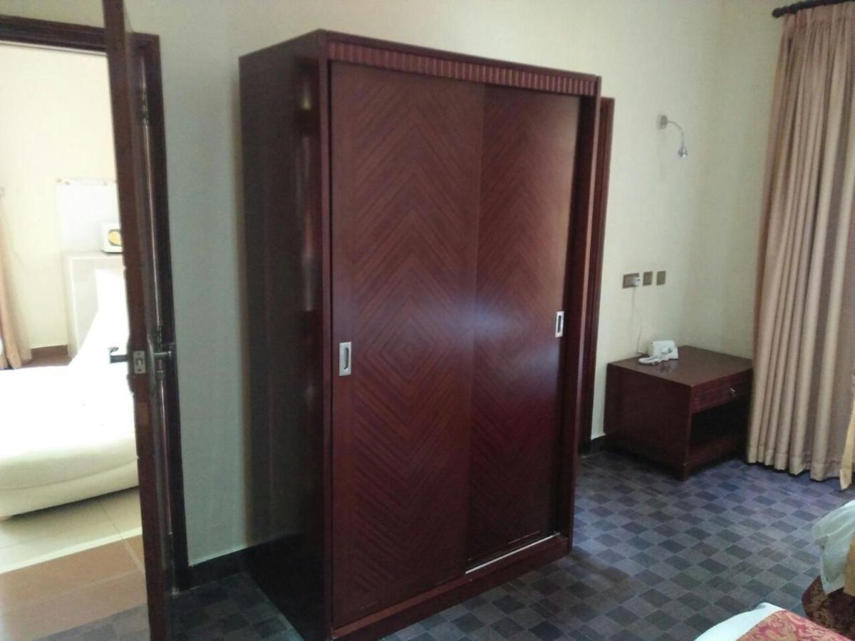 Falcon Heights Hotel Nanyuki Exterior photo
